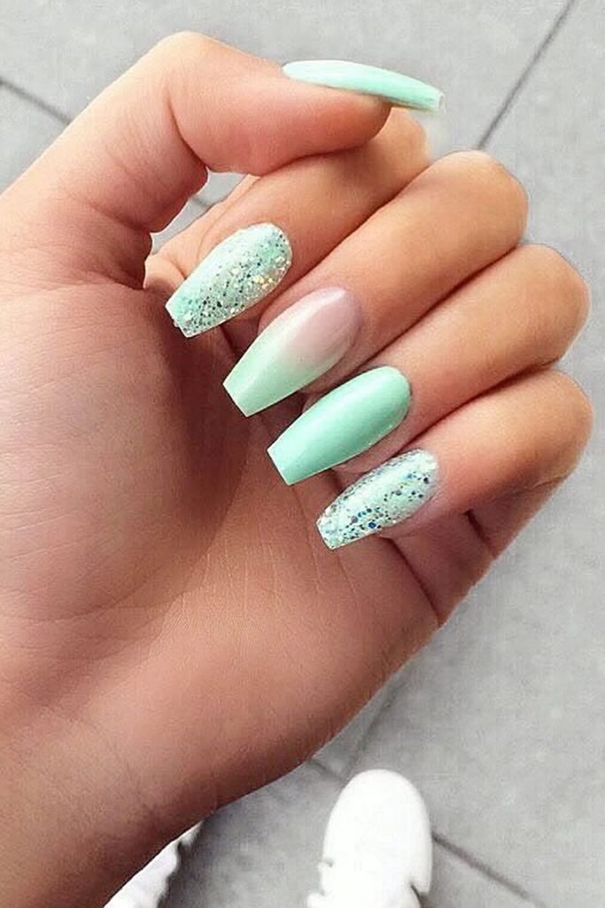 Sea Foam Nails